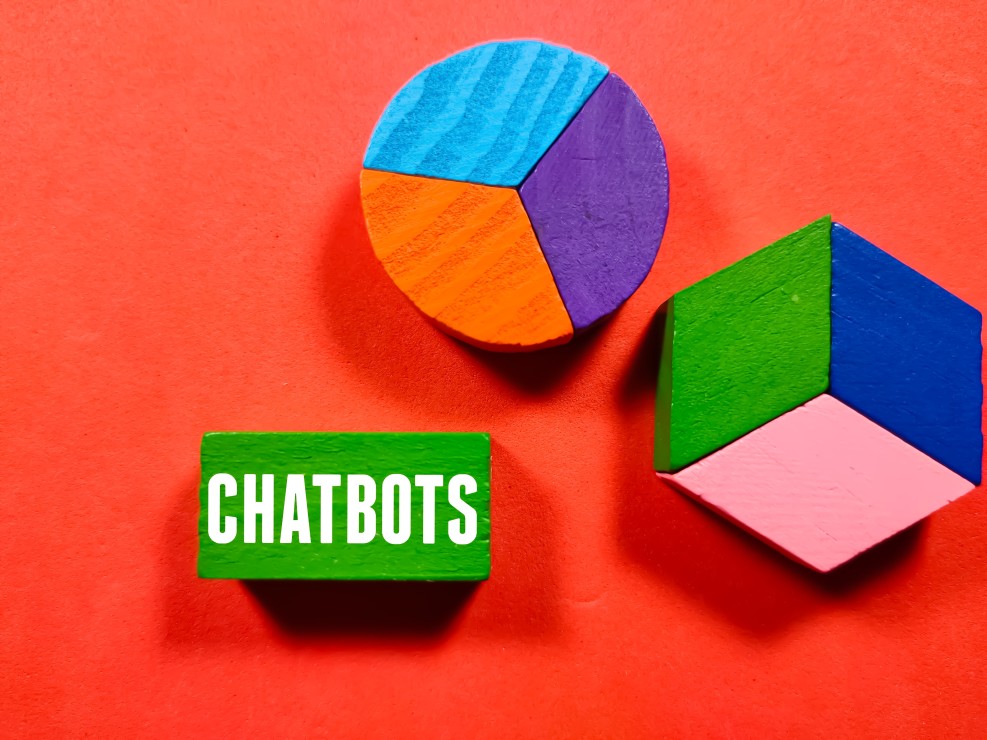 How to use chatbots to improve customer service?